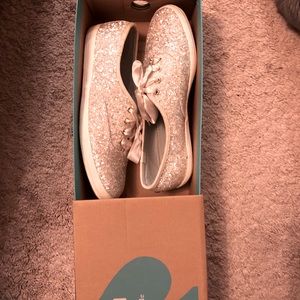 Keds glitter lace up